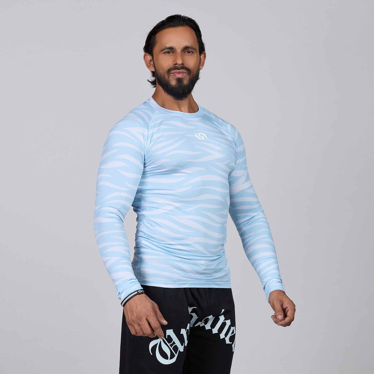 #Color_Frostline